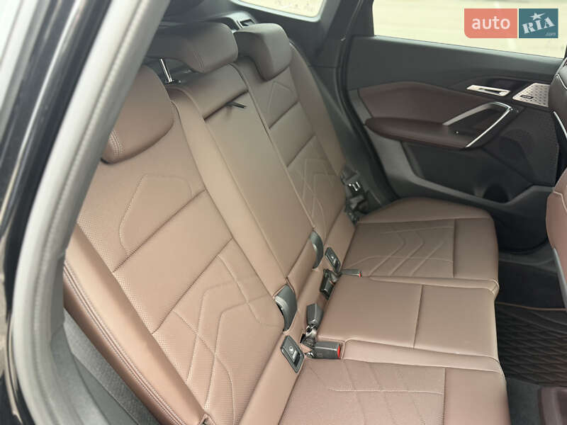 Внедорожник / Кроссовер BMW X1 2024 в Киеве