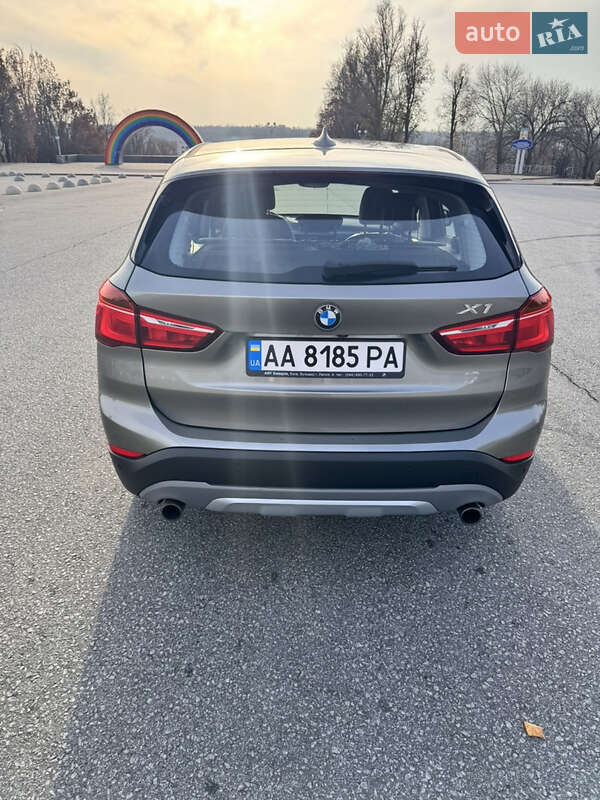 Внедорожник / Кроссовер BMW X1 2016 в Киеве фото 24 Внедорожник / Кроссовер BMW X1 2016 в Киеве
