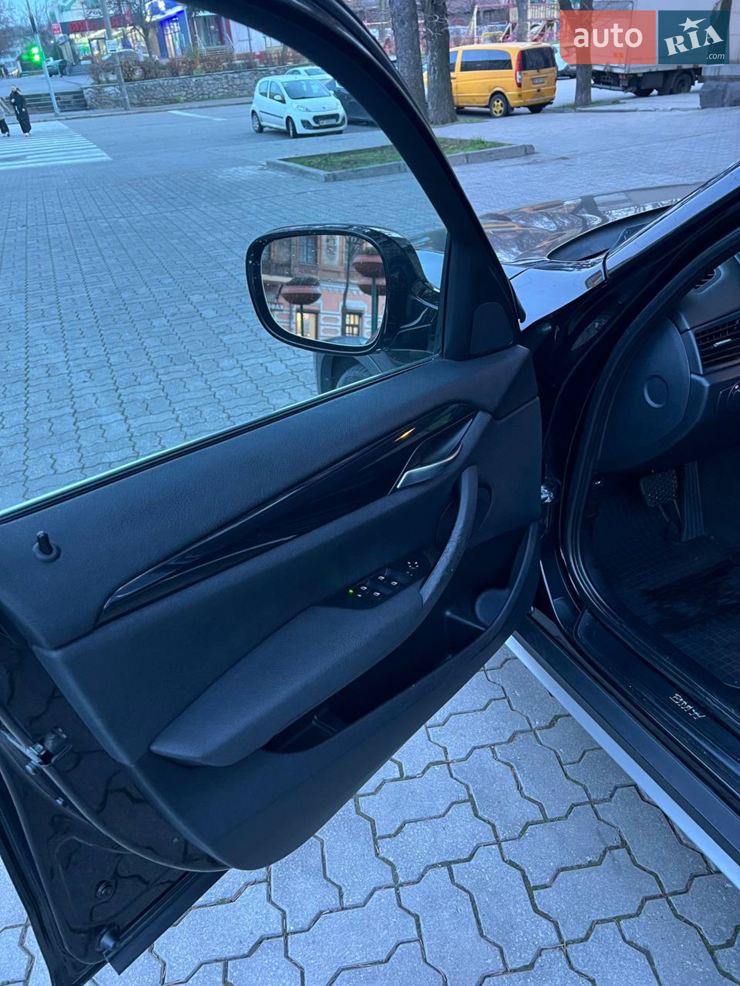 2011 BMW X1 - мініатюра 20