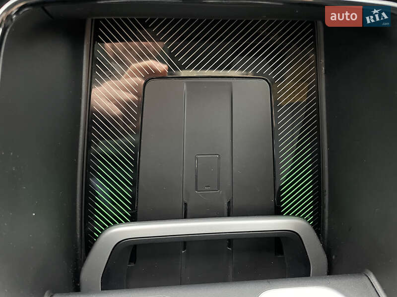 Внедорожник / Кроссовер BMW X1 2024 в Львове