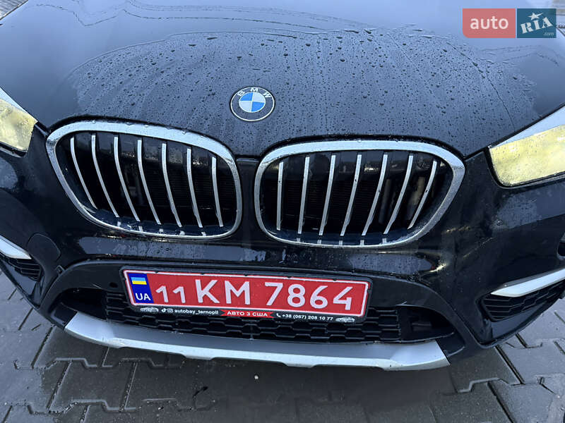 Внедорожник / Кроссовер BMW X1 2016 в Тернополе