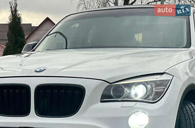 Внедорожник / Кроссовер BMW X1 2015 в Киеве