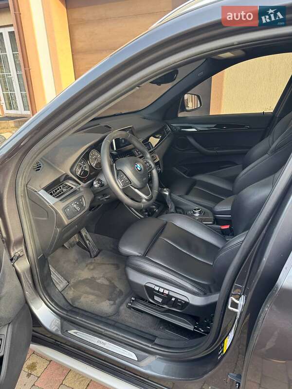 Внедорожник / Кроссовер BMW X1 2018 в Ровно