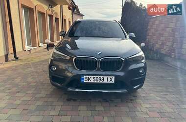 Внедорожник / Кроссовер BMW X1 2018 в Ровно