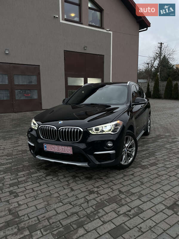Внедорожник / Кроссовер BMW X1 2016 в Львове
