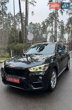 Позашляховик / Кросовер BMW X1 2016 в Києві