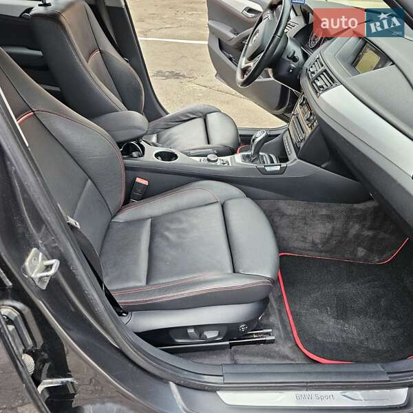 Внедорожник / Кроссовер BMW X1 2012 в Киеве