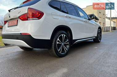 Внедорожник / Кроссовер BMW X1 2012 в Солотвине