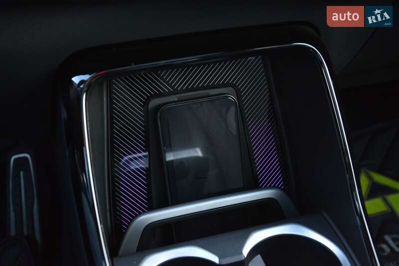 Внедорожник / Кроссовер BMW X1 2023 в Киеве