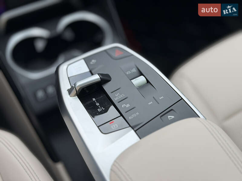 Позашляховик / Кросовер BMW X1 2024 в Одесі