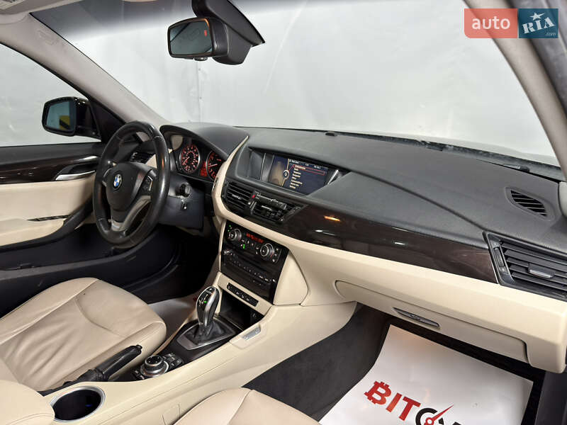 Внедорожник / Кроссовер BMW X1 2013 в Одессе