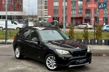 Позашляховик / Кросовер BMW X1 2015 в Києві