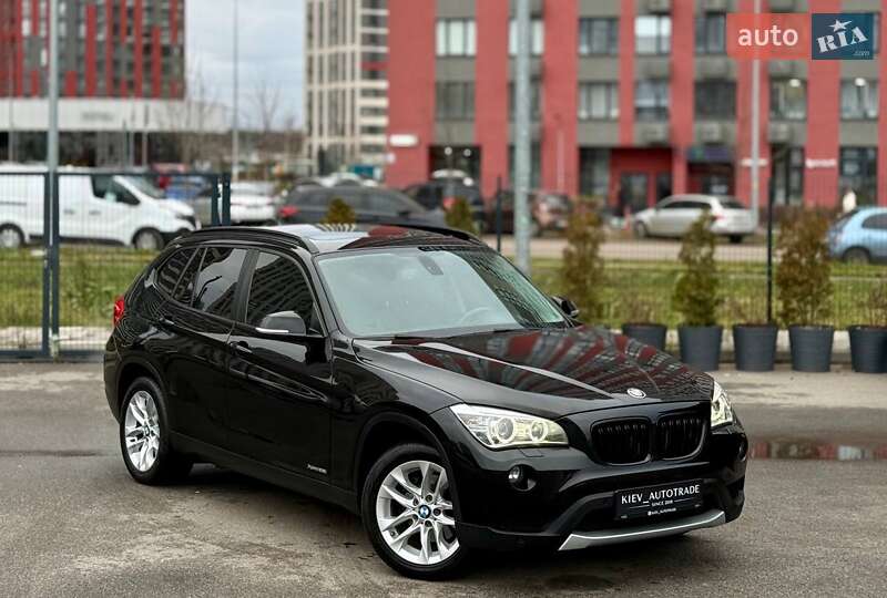 Позашляховик / Кросовер BMW X1 2015 в Києві