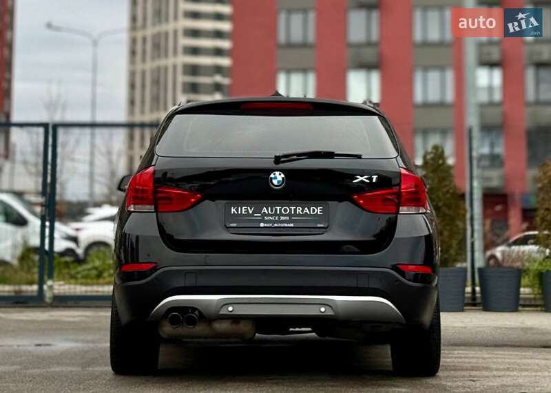 Позашляховик / Кросовер BMW X1 2015 в Києві