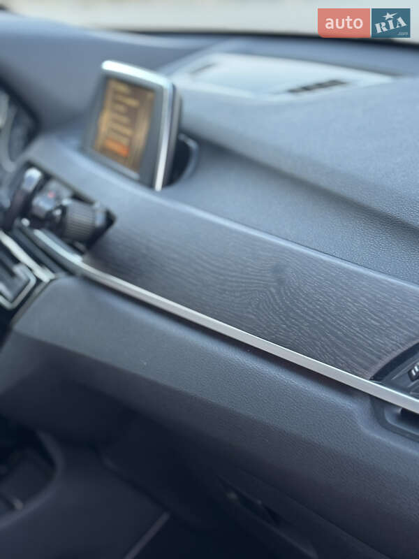 Внедорожник / Кроссовер BMW X1 2015 в Львове