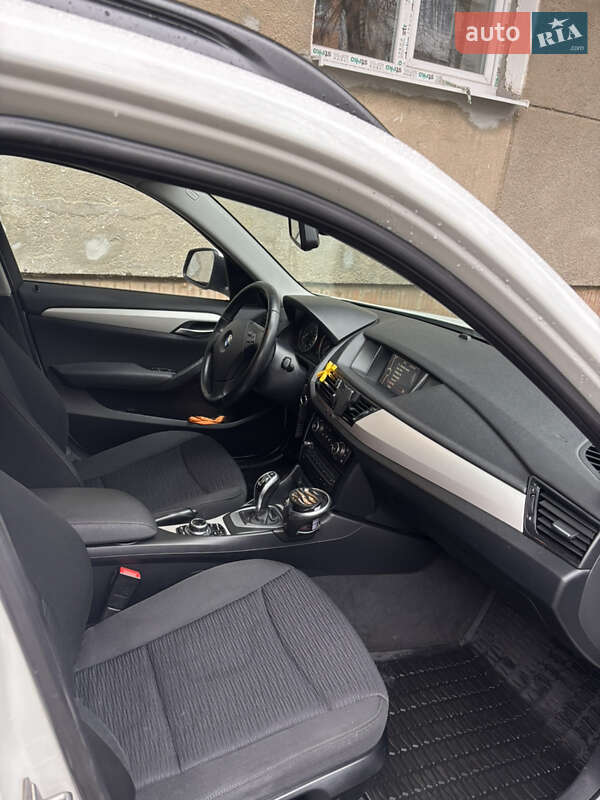 Внедорожник / Кроссовер BMW X1 2013 в Ивано-Франковске