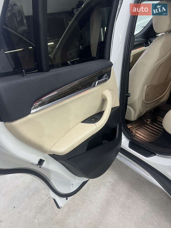 Внедорожник / Кроссовер BMW X1 2018 в Овруче фото 61 Внедорожник / Кроссовер BMW X1 2018 в Овруче