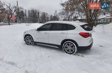 Позашляховик / Кросовер BMW X1 2017 в Дніпрі