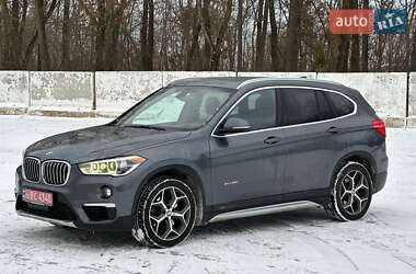 Позашляховик / Кросовер BMW X1 2017 в Луцьку