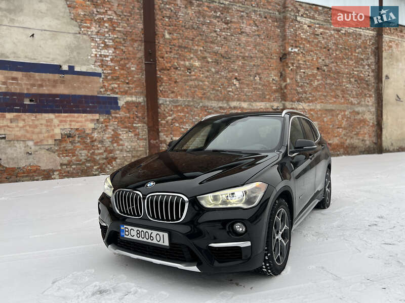 Внедорожник / Кроссовер BMW X1 2015 в Львове