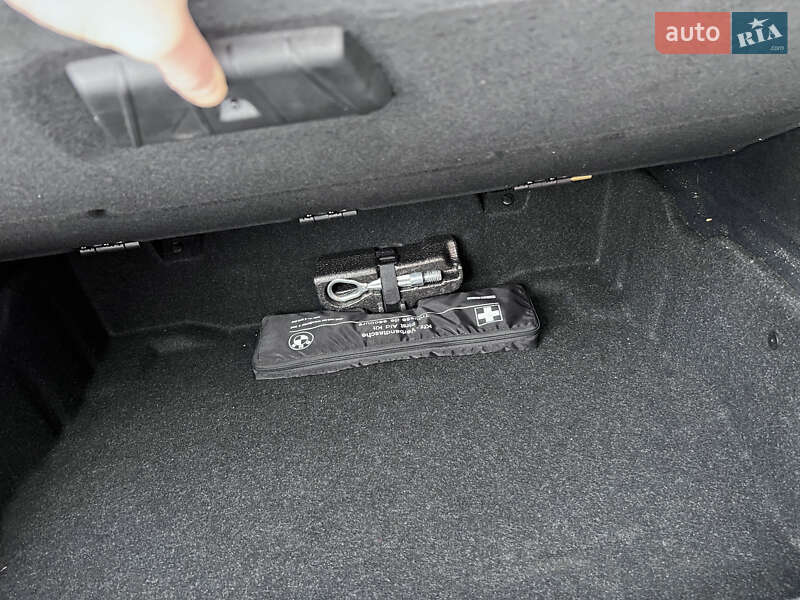 Внедорожник / Кроссовер BMW X1 2015 в Львове