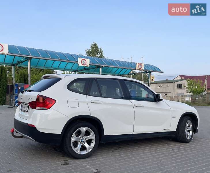 Позашляховик / Кросовер BMW X1 2011 в Березному фото 4 Позашляховик / Кросовер BMW X1 2011 в Березному
