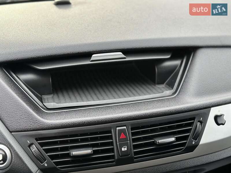 Позашляховик / Кросовер BMW X1 2011 в Вінниці