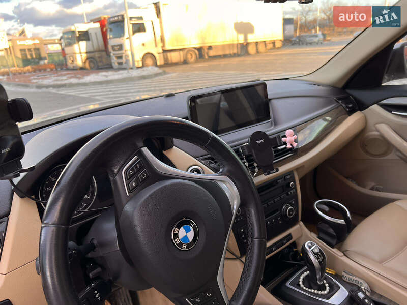 Внедорожник / Кроссовер BMW X1 2013 в Стрые