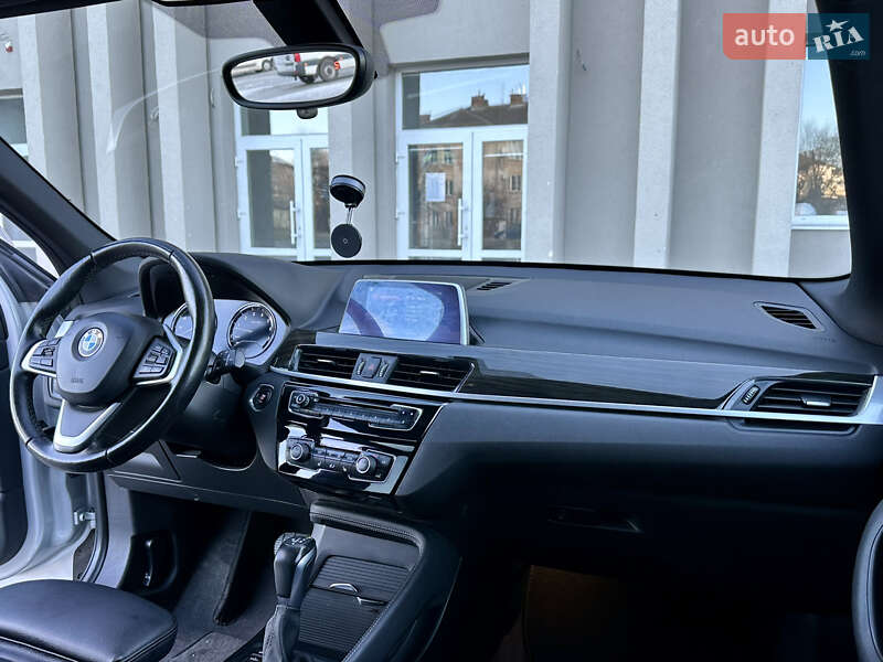 Внедорожник / Кроссовер BMW X1 2018 в Дрогобыче