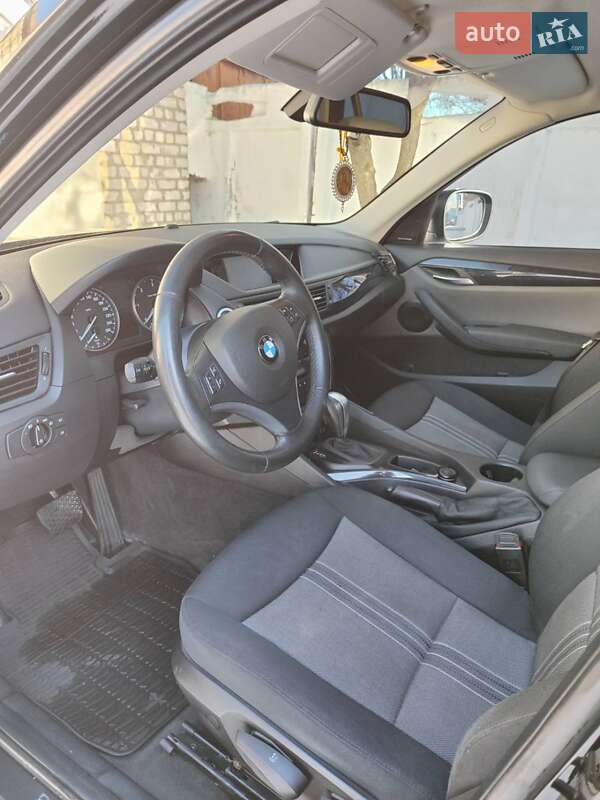 Внедорожник / Кроссовер BMW X1 2012 в Коростене фото 19 Внедорожник / Кроссовер BMW X1 2012 в Коростене