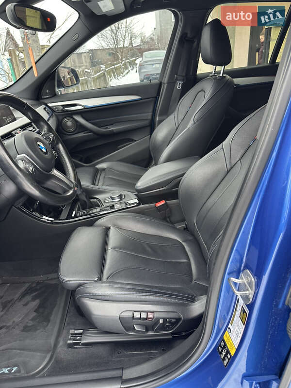 Позашляховик / Кросовер BMW X1 2016 в Звягелі