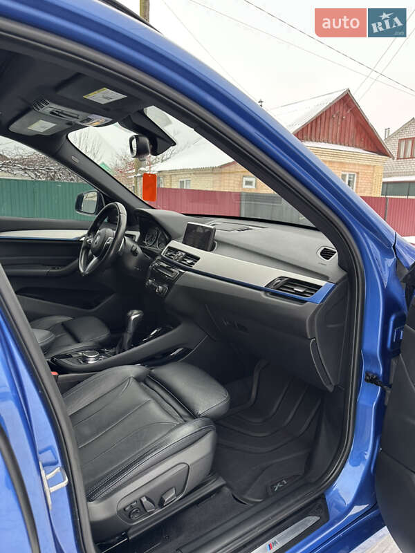 Позашляховик / Кросовер BMW X1 2016 в Звягелі