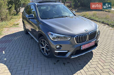 Внедорожник / Кроссовер BMW X1 2017 в Одессе