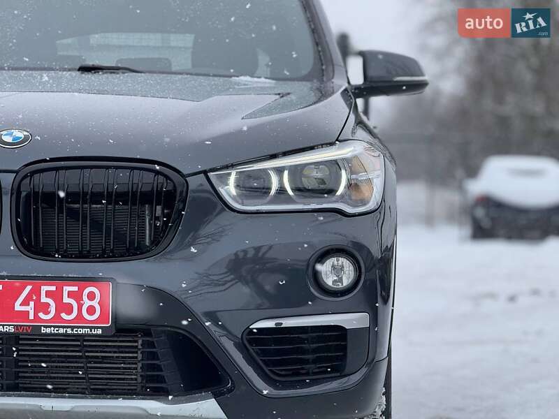 Внедорожник / Кроссовер BMW X1 2017 в Львове