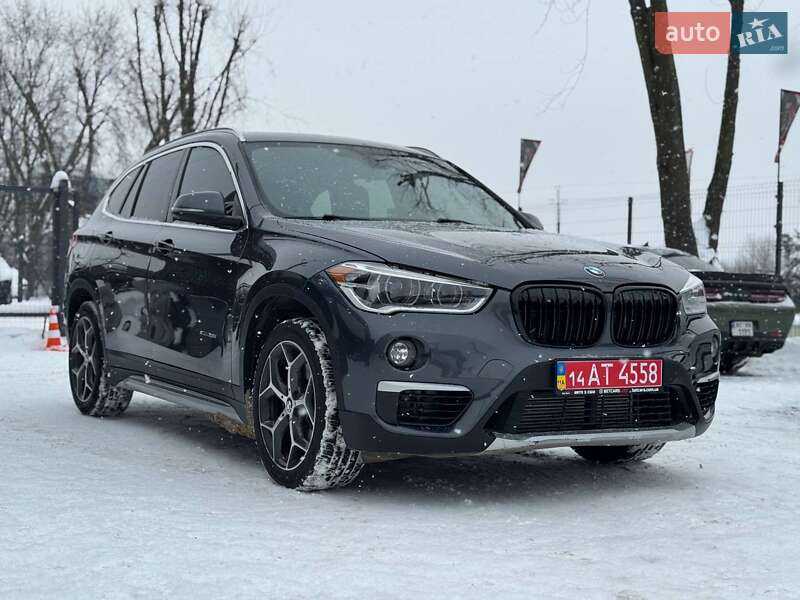 Внедорожник / Кроссовер BMW X1 2017 в Львове