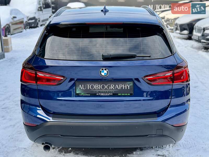 Внедорожник / Кроссовер BMW X1 2017 в Киеве