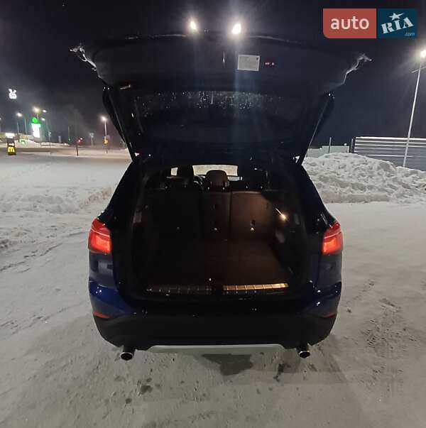 Внедорожник / Кроссовер BMW X1 2018 в Ковеле