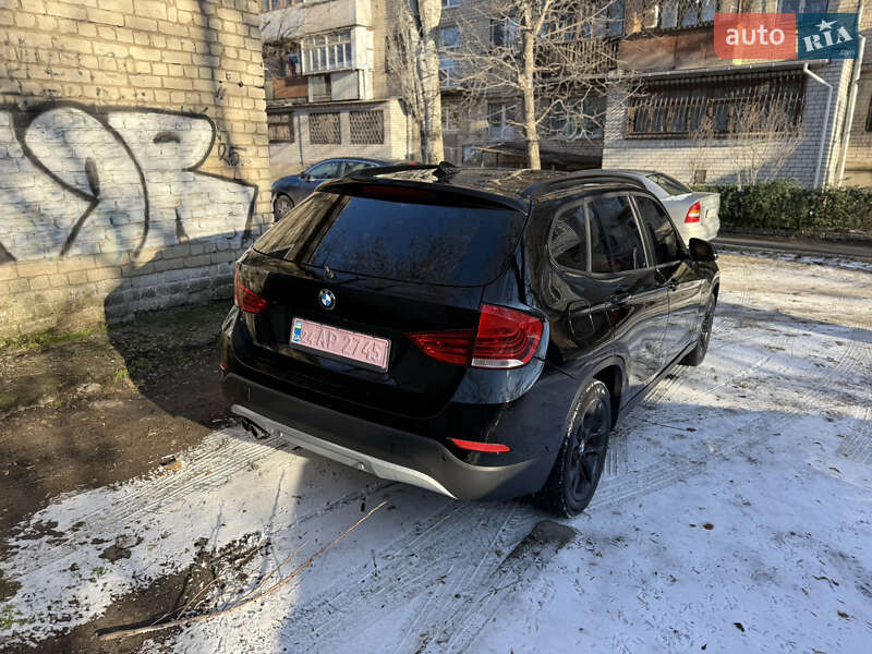Внедорожник / Кроссовер BMW X1 2015 в Николаеве