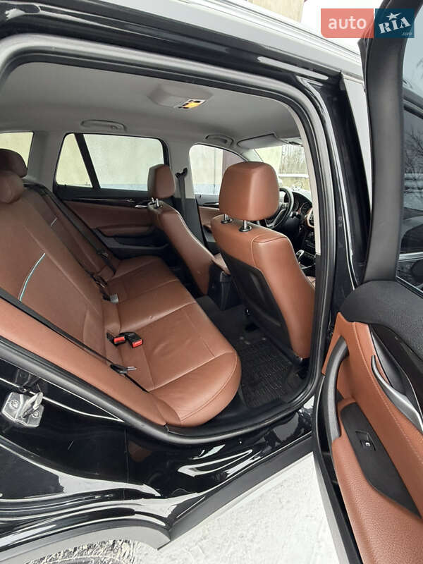 Внедорожник / Кроссовер BMW X1 2013 в Дубно фото 20 Внедорожник / Кроссовер BMW X1 2013 в Дубно