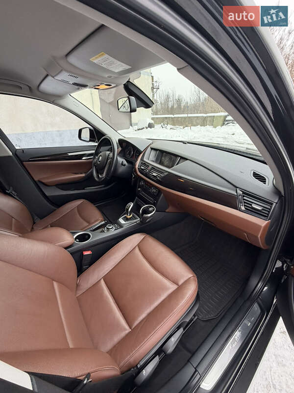 Внедорожник / Кроссовер BMW X1 2013 в Дубно фото 31 Внедорожник / Кроссовер BMW X1 2013 в Дубно