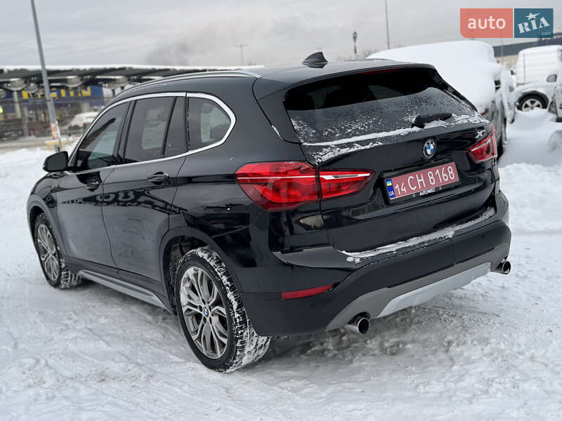 Внедорожник / Кроссовер BMW X1 2016 в Львове