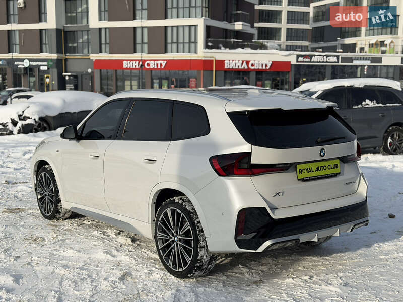 Позашляховик / Кросовер BMW X1 2024 в Львові