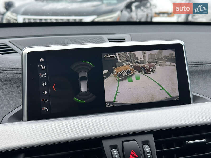 Внедорожник / Кроссовер BMW X1 2022 в Киеве