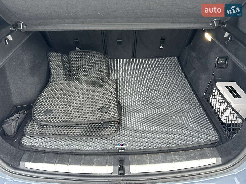 Внедорожник / Кроссовер BMW X1 2022 в Киеве