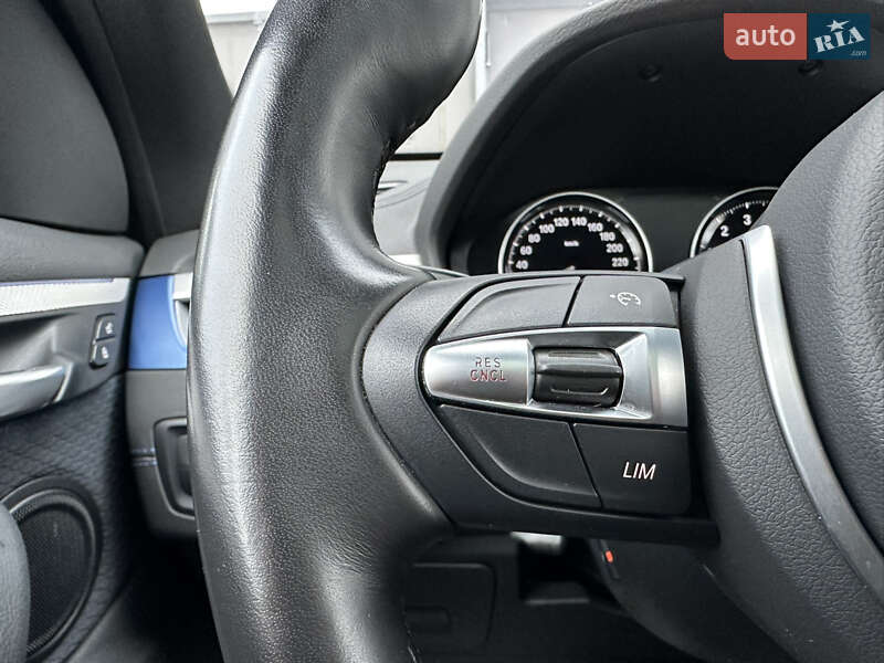 Внедорожник / Кроссовер BMW X1 2022 в Киеве