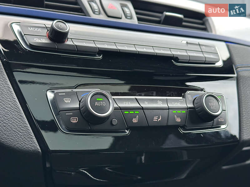 Внедорожник / Кроссовер BMW X1 2022 в Киеве