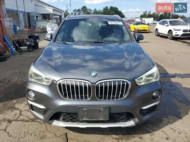 Внедорожник / Кроссовер BMW X1 2017 в Луцке