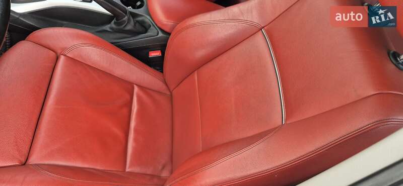 Внедорожник / Кроссовер BMW X1 2010 в Харькове