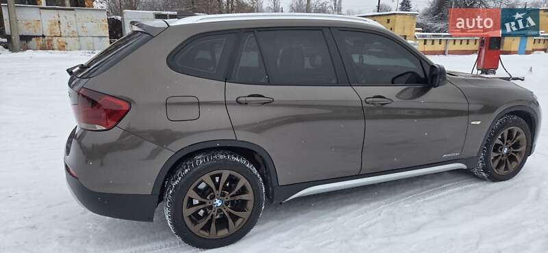 Внедорожник / Кроссовер BMW X1 2010 в Белой Церкви