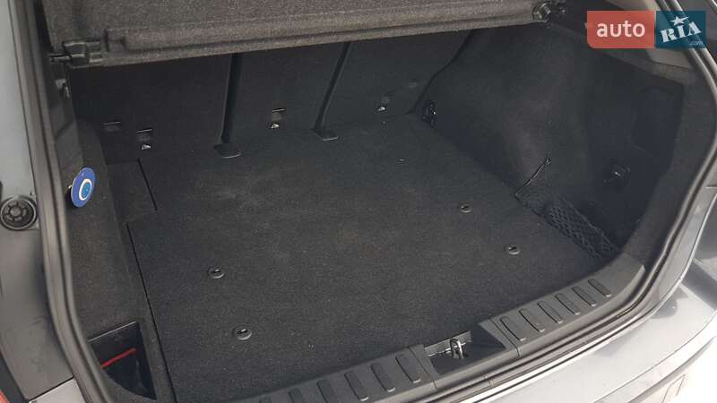 Внедорожник / Кроссовер BMW X1 2012 в Киеве